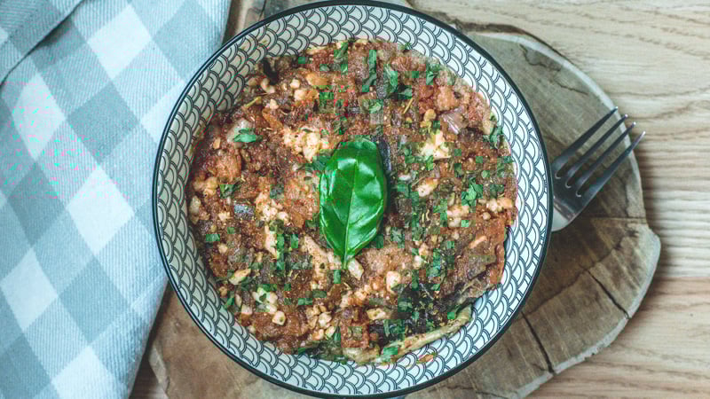 photo de moussaka gourmande aux aubergines grillées